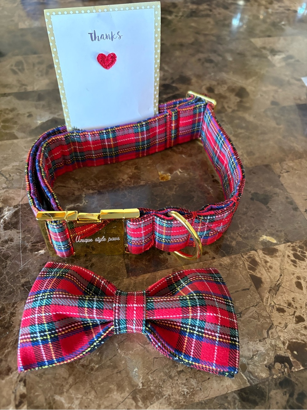 Christmas NWT Dog Collar with Bow Tie Plaid for X-Large Dog with gold hardware. - Picture 8 of 8
